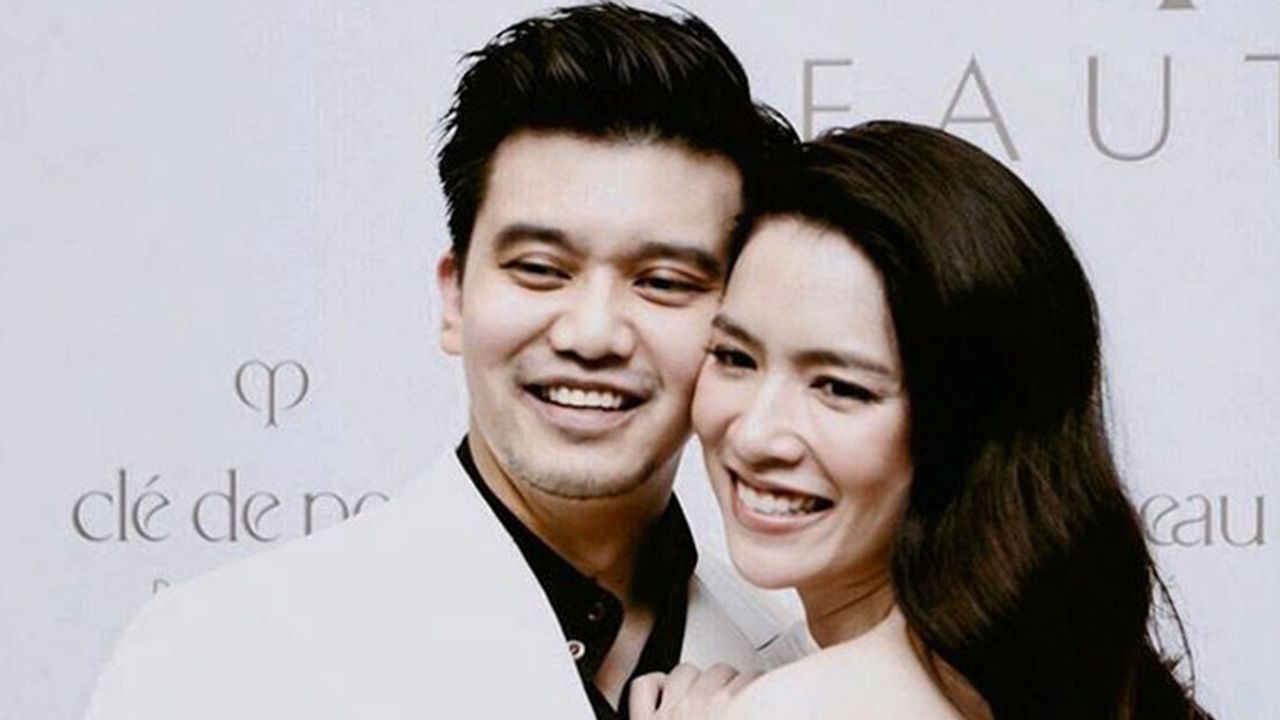 เพิ่งจะเปรยๆว่ากับแฟนก็มีคุยๆเรื่องอนาคตบ้าง จนวันก่อน โดนัท-มนัสนันท์ โพสต์ IG ว่า “And I said yes” ก็หมายถึงว่าหนุ่ม ตาม จำนงค์อาษา ขอแต่งแล้วนางก็โอเค เย้ๆ.