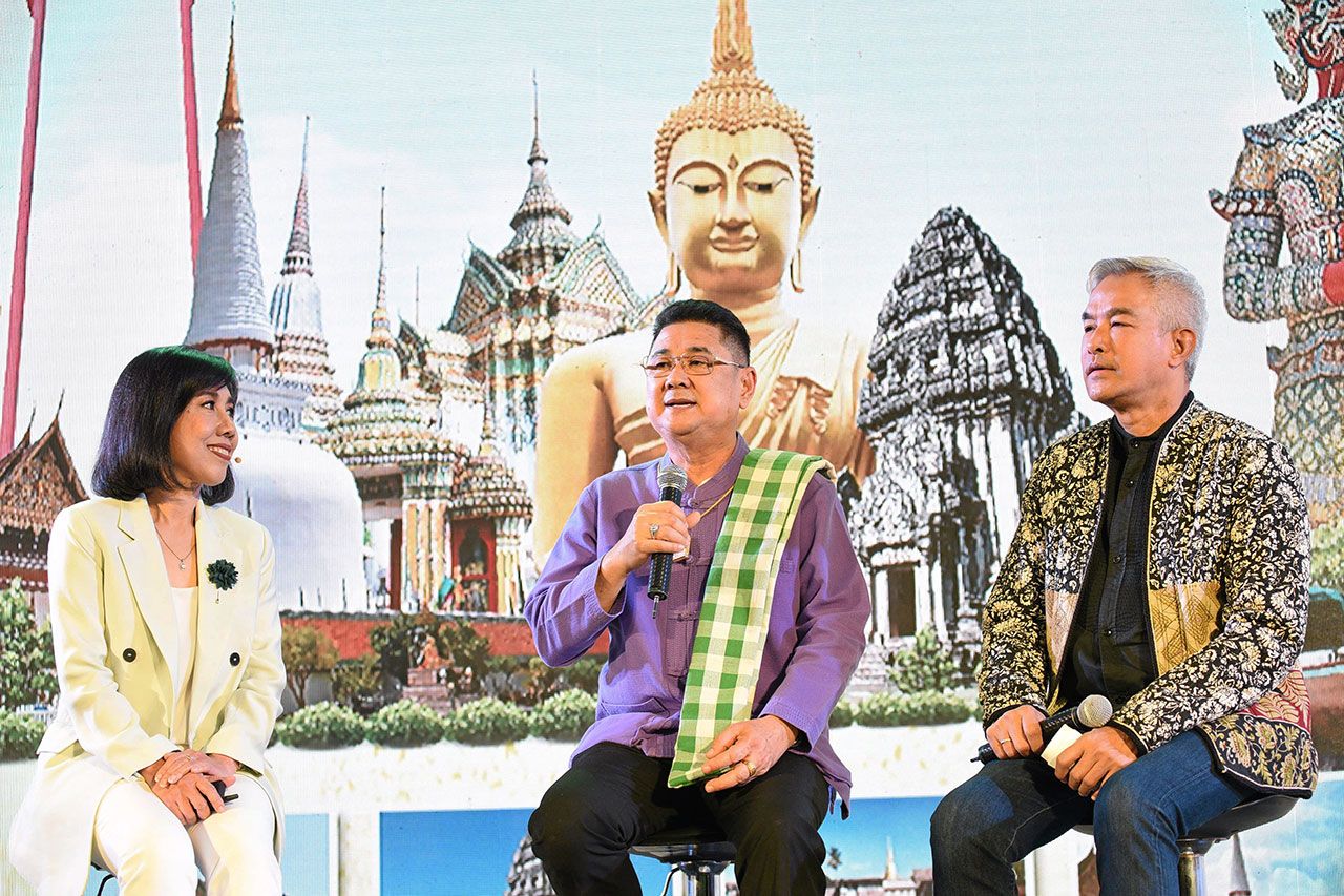 บุษยา สถิรพิพัฒน์กุล, วิศรุต อินแหยม จาก ททท., เผ่าทอง ทองเจือ ชวนร่วมกิจกรรม “เปิดเสน่ห์เมืองไทย”.