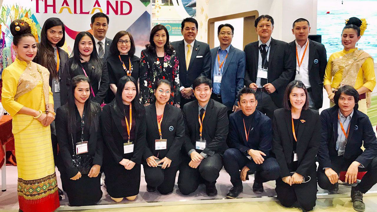 โปรโมตไทย ธนาธิป อุปัติศฤงค์ ออท. ณ กรุงมอสโก รัสเซีย และ มนต์ทิพย์ ภริยา ไปร่วมงาน “Moscow International Travel & Exhibition (MITT) 2019” ที่กรุงมอสโก มี อโนมา วงษ์ใหญ่ ผอ.ททท.สนง.มอสโก ต้อนรับ.