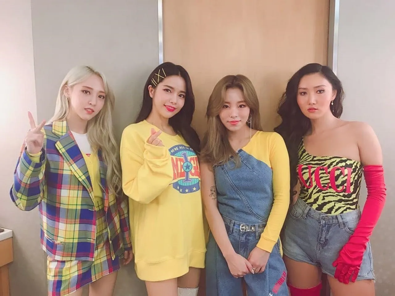 "มุนบยอล" สาวเท่, "โซลาร์" สาวหวานซ่อนเปรี้ยว, "ฮวีอิน" สาวสแวกเกอร์ , "ฮวาซา" สาวแซ่บ