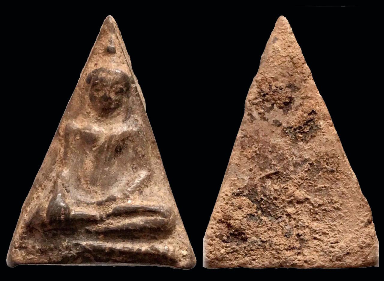 พระนางกำแพง พิมพ์ตื้น กรุลานทุ่งเศรษฐี กำแพงเพชร ของแม็ค ช้างเผือก