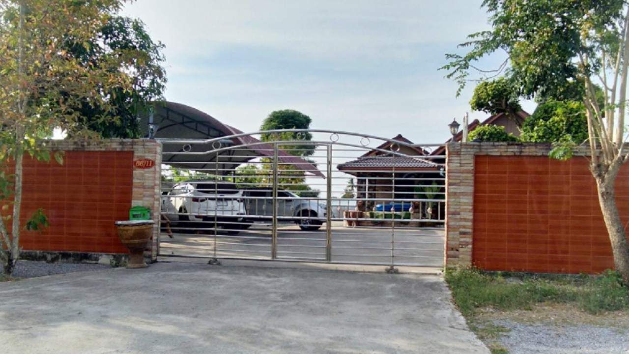 บ้านพักของพ่อและแม่บิ๊กโจ๊ก