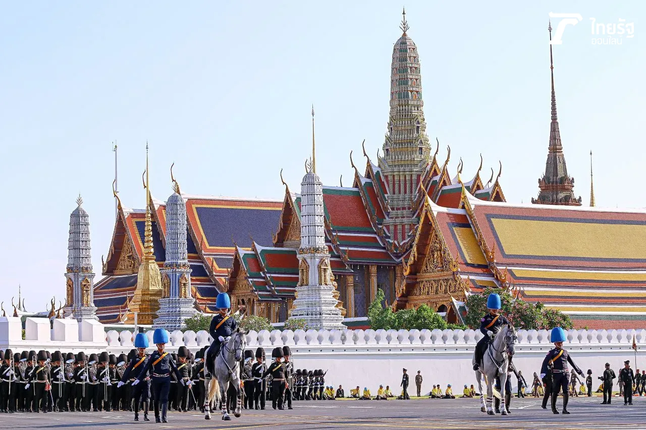 งดงามพร้อมเพรียง ซ้อมริ้วขบวนพระบรมราชอิสริยยศ พยุหยาตราสถลมารค