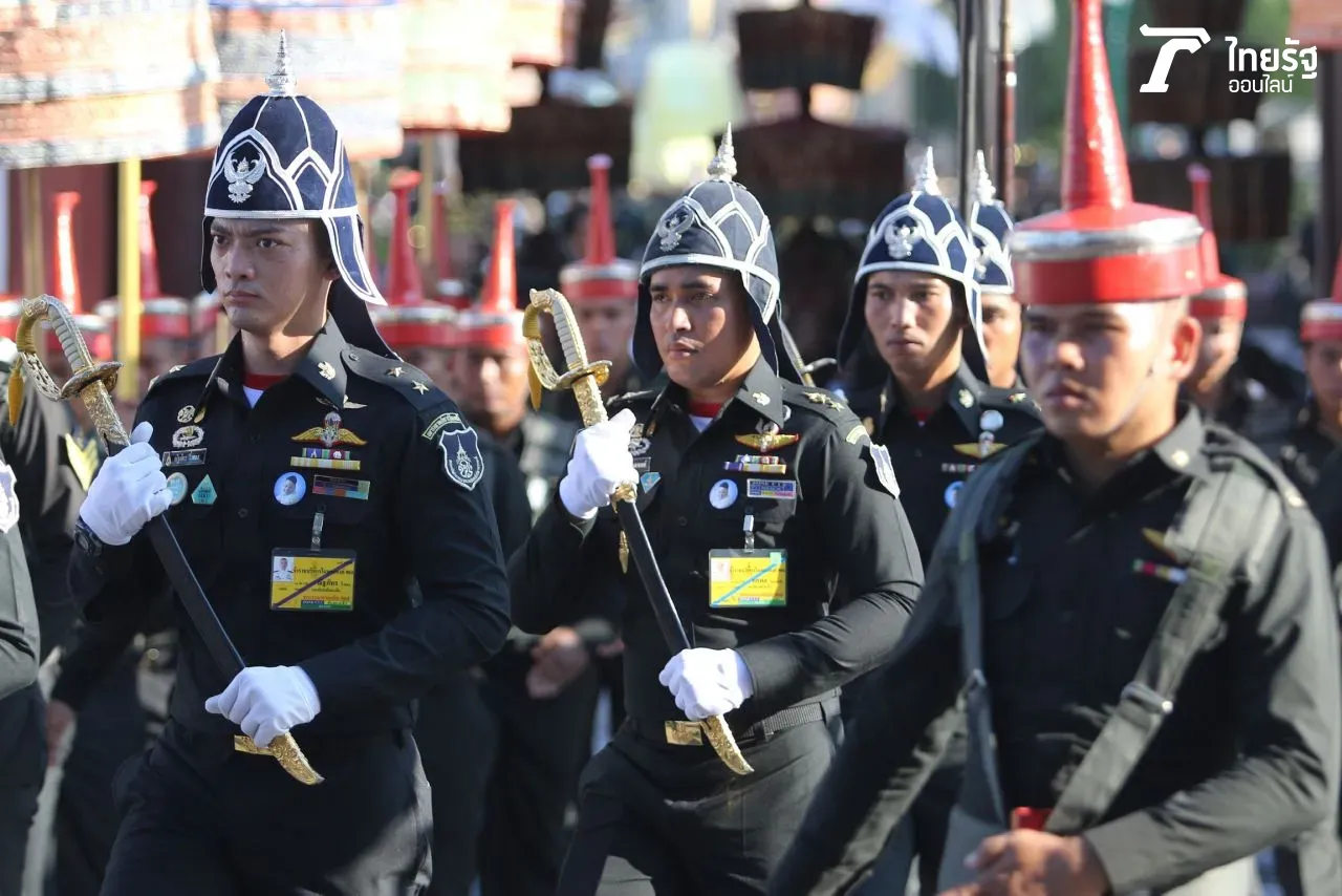 งดงามพร้อมเพรียง ซ้อมริ้วขบวนพระบรมราชอิสริยยศ พยุหยาตราสถลมารค