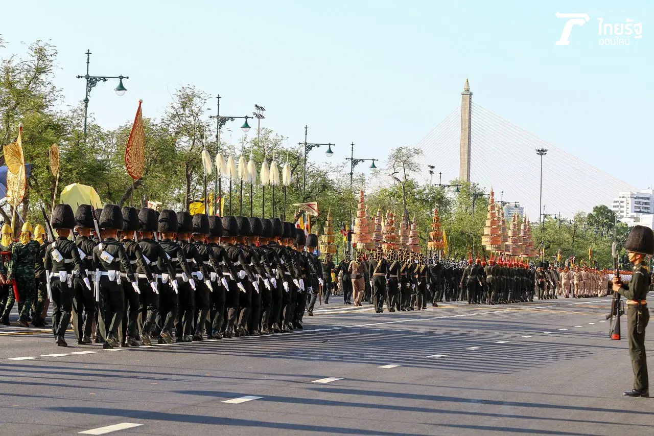 งดงามพร้อมเพรียง ซ้อมริ้วขบวนพระบรมราชอิสริยยศ พยุหยาตราสถลมารค
