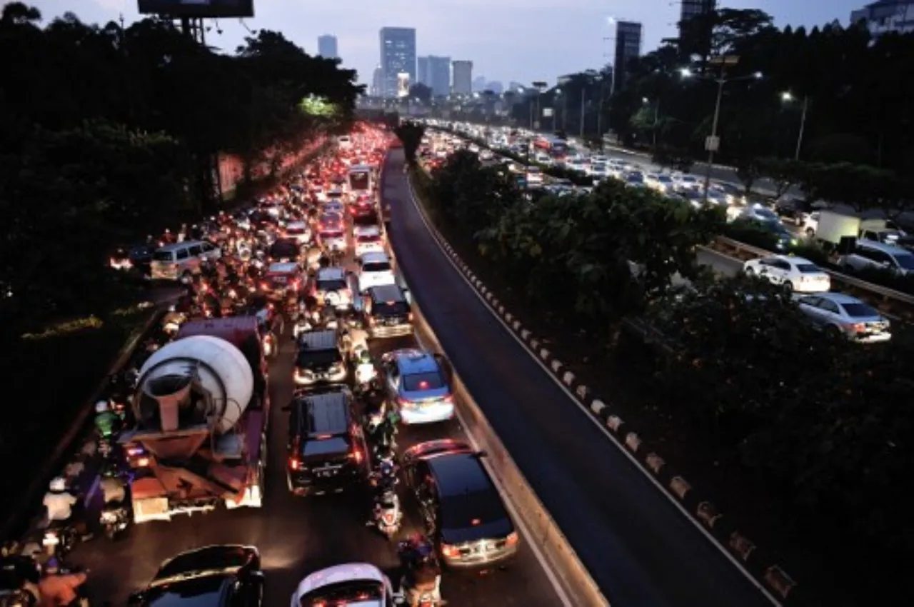 สภาพรถติดในกรุงจาการ์ตา