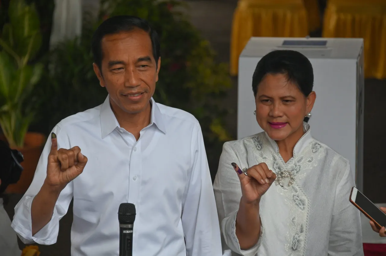 ประธานาธิบดี โจโก วิโดโด กับภรรยา
