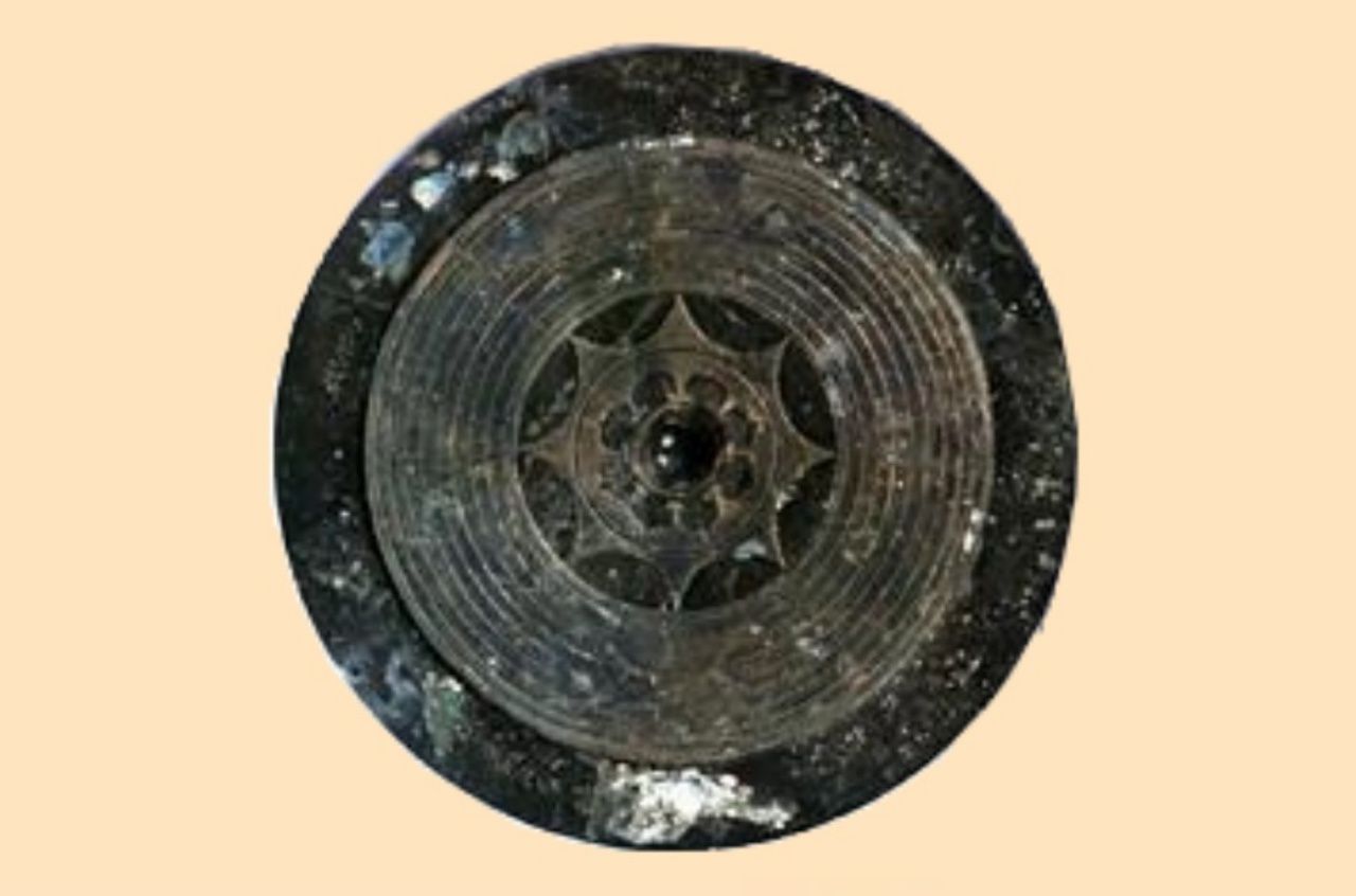 พระฉาย ‘ยาตะ โนะ คากามิ’