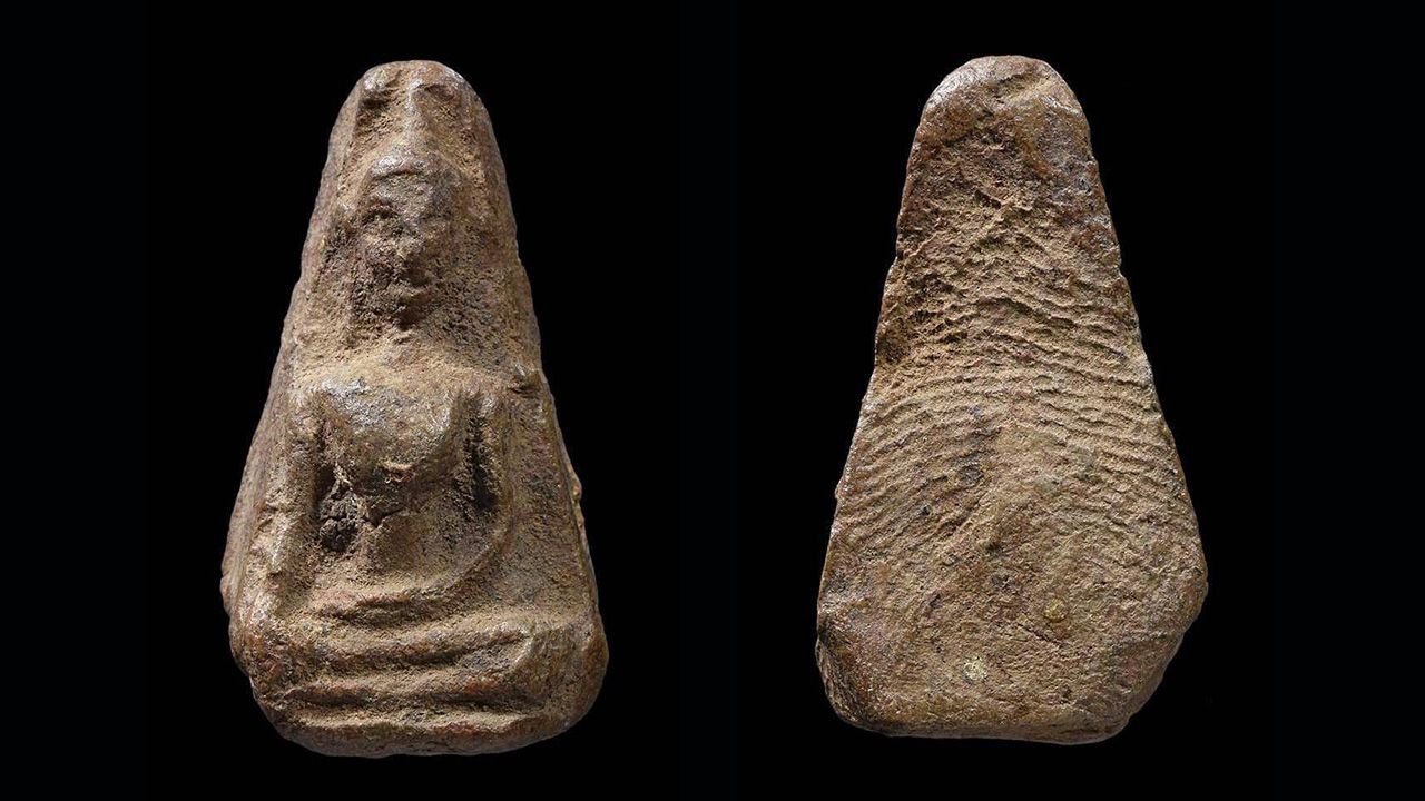 พระผงสุพรรณ พิมพ์ หน้าหนุ่ม วัดพระศรีรัตนมหาธาตุ สุพรรณบุรี ของภโวทัย ศุภวิรัชบัญชา.