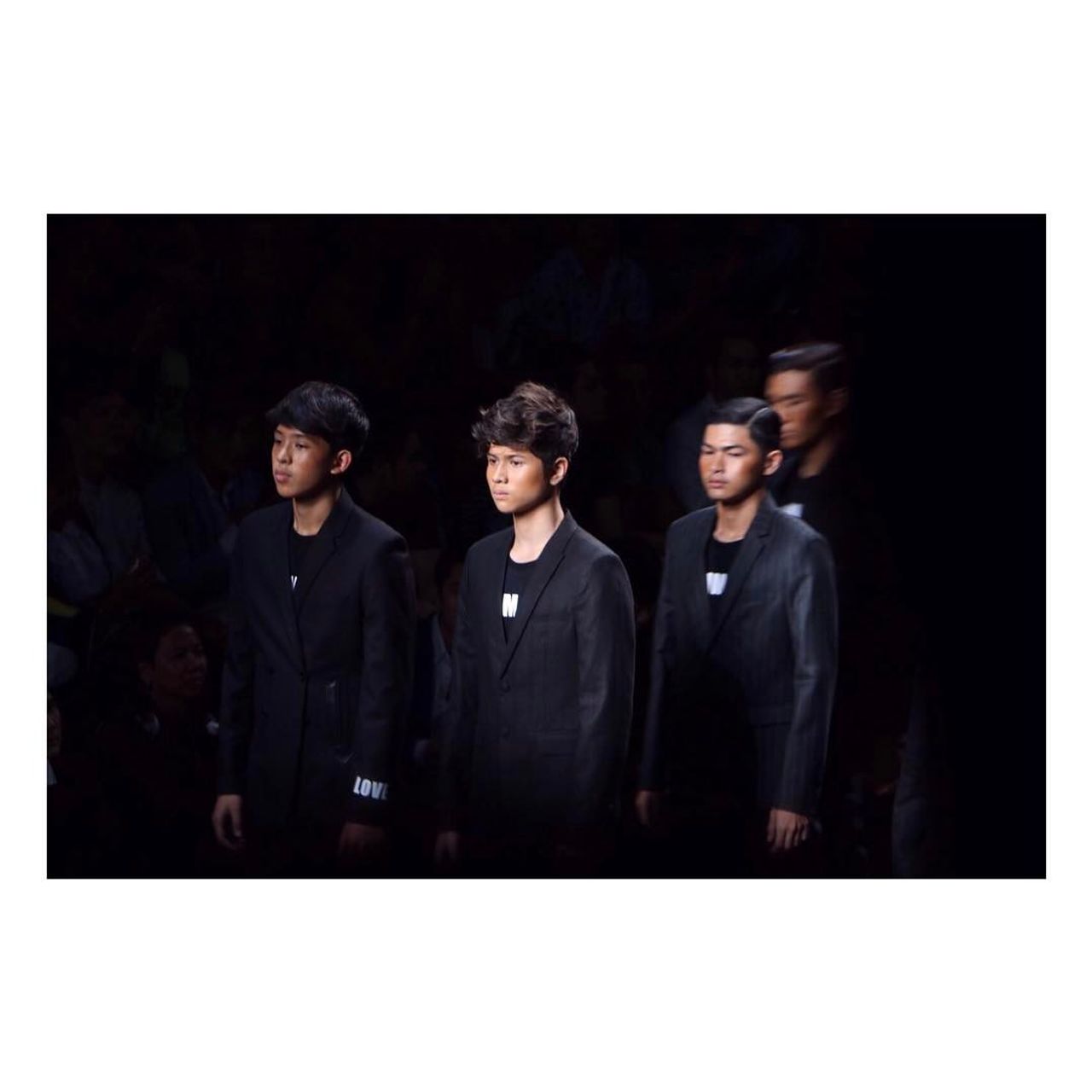 น้องอีตั้นเมื่อตอนเดินแบบในงานแฟชั่นโชว์ BANGKOK INTERNATIONAL FASHION WEEK 2017 ขอบคุณภาพจากไอจี @eaton.sas