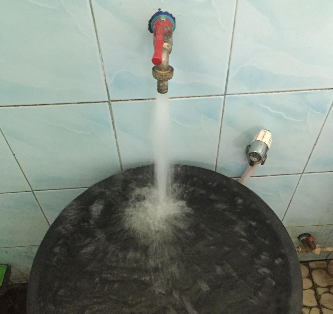 น้ำกลับมาใสแล้ว