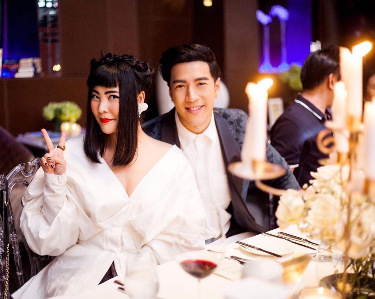 โย่ง-ก้อย ขอบคุณภาพจากแฟนเพจเฟซบุ๊ก Yong Armchair