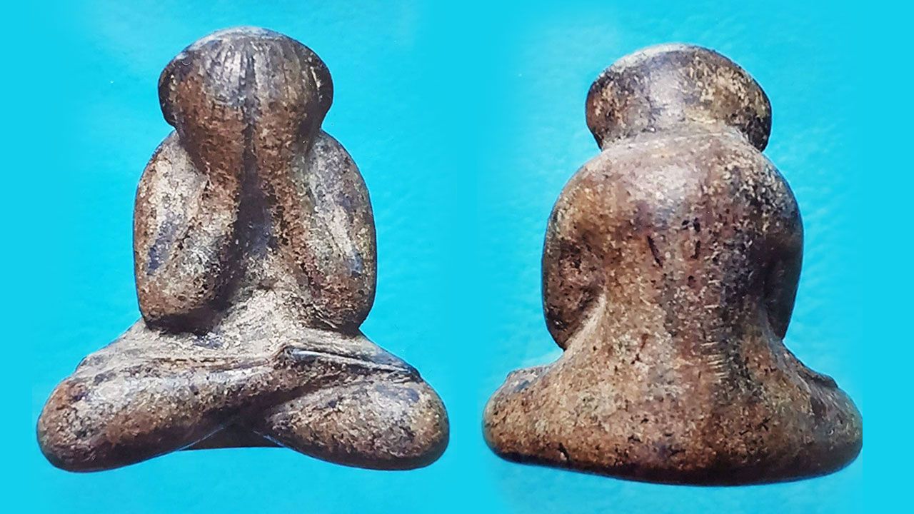 พระปิดตา พิมพ์ใหญ่ มีหู หลวงพ่อครน วัดบางแซะ รัฐกลันตัน มาเลเซีย ของ มร.อึ๊ง ก๊อก เซ็ง.