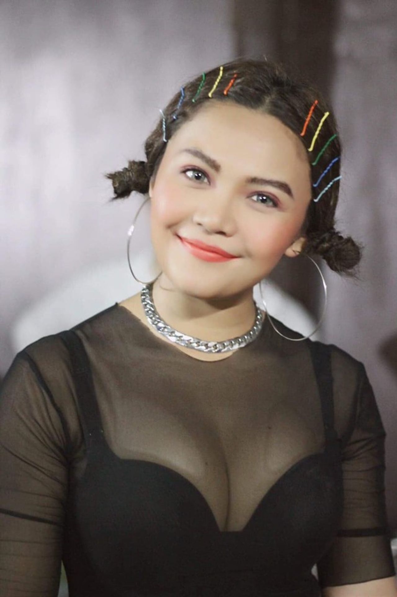 ตั๊กแตน ชลดา ขอบคุณภาพจากเฟซบุ๊ก ตั๊กแตน ชลดา