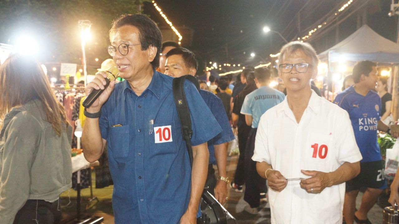 นพ.ทศพร เสรีรักษ์ อดีตผู้สมัครส.ส.ไทยรักษาชาติจ.แพร่ 