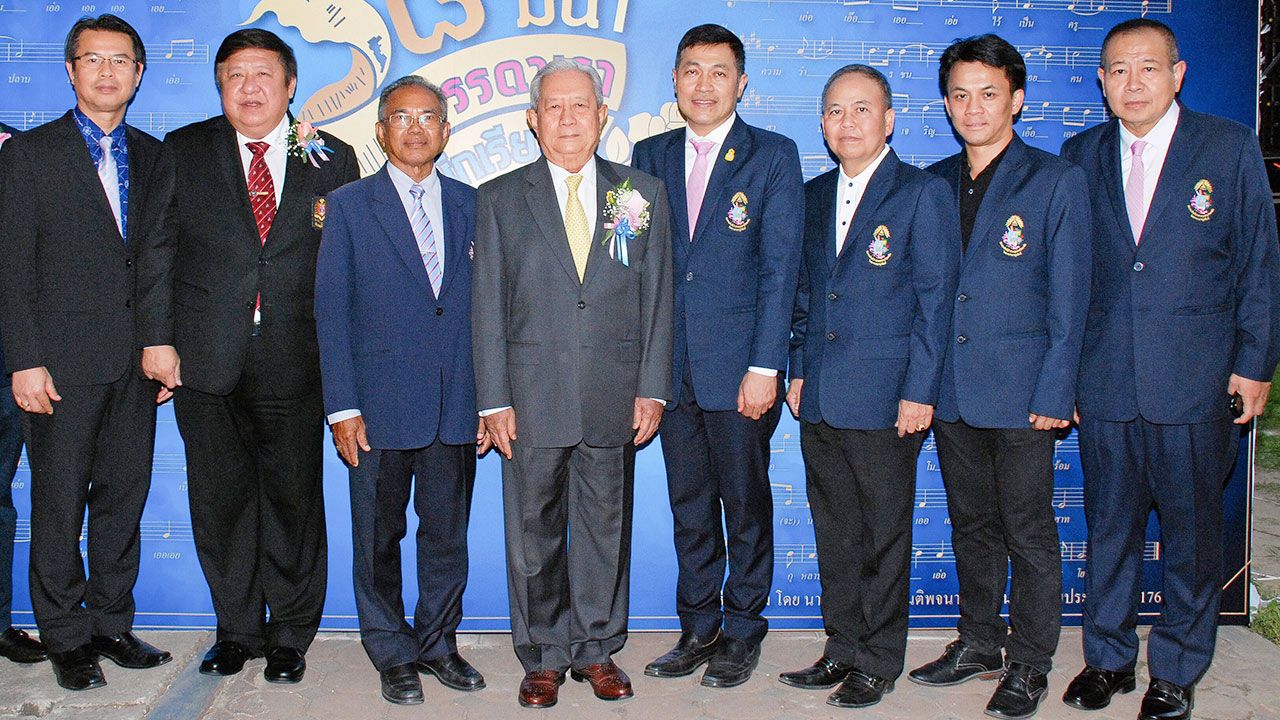 เก่าแก่ นพ.พิชญา นาควัชระ จัดงานวันสถาปนาโรงเรียนสวนกุหลาบวิทยาลัย 137 ปี โดยมี พล.อ.สุรยุทธ์ จุลานนท์, พล.ร.อ.ประพฤติพร อักษรมัต, เจียม เสาวภา, กมล ศรีวัฒนา, จิณณภัทร พิบูลวิทิตธำรง และ ณฐนนท์ ดนัยพิริยะ มาร่วมงานด้วย ที่ ร.ร.สวนกุหลาบวิทยาลัย วันก่อน.
