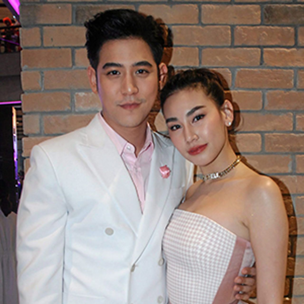ชัดเจนในคำกล่าว “ทำไมเราถึงเพิ่งมาเจอกัน” พอร์ช–ศรัณย์ ขยันเติมโปรรัก กลับจากญี่ปุ่นก็มาควบม้าต่อ ดาว–พิมพ์ทอง ควบสนุกเพราะพอร์ช ช่วยเทรน.