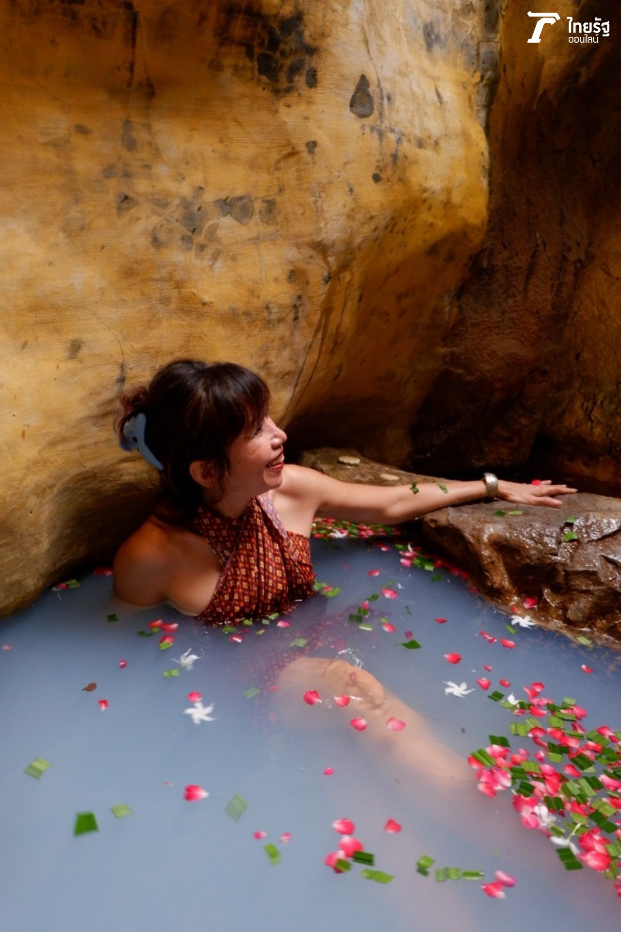 ดีไซเนอร์ดัง ไก่ อูกัส แวะไป Cave Rai Ra Spa ที่รอยัลเมืองสมุยวิลล่า Royal Muang Samui Villas 