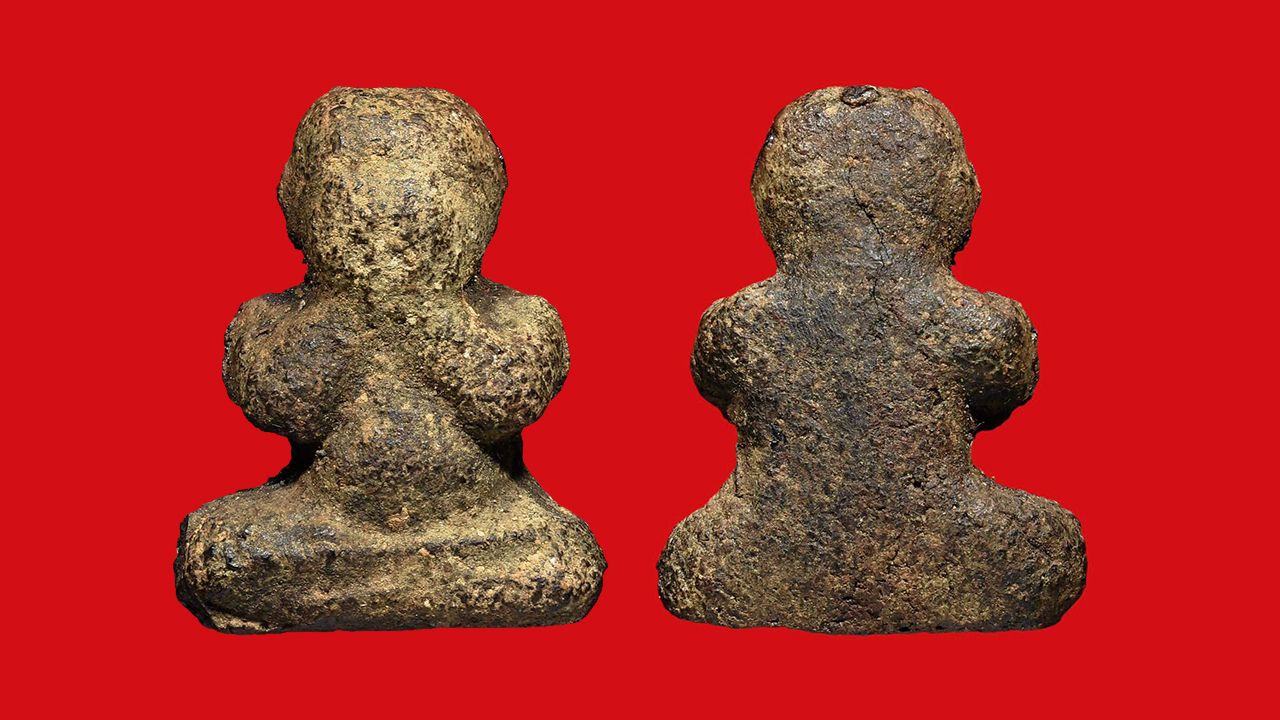 พระปิดตา กรุใหม่ หลวงปู่เอี่ยม วัดสะพานสูง นนทบุรี ของ วีระชัย ไชยเจริญ.