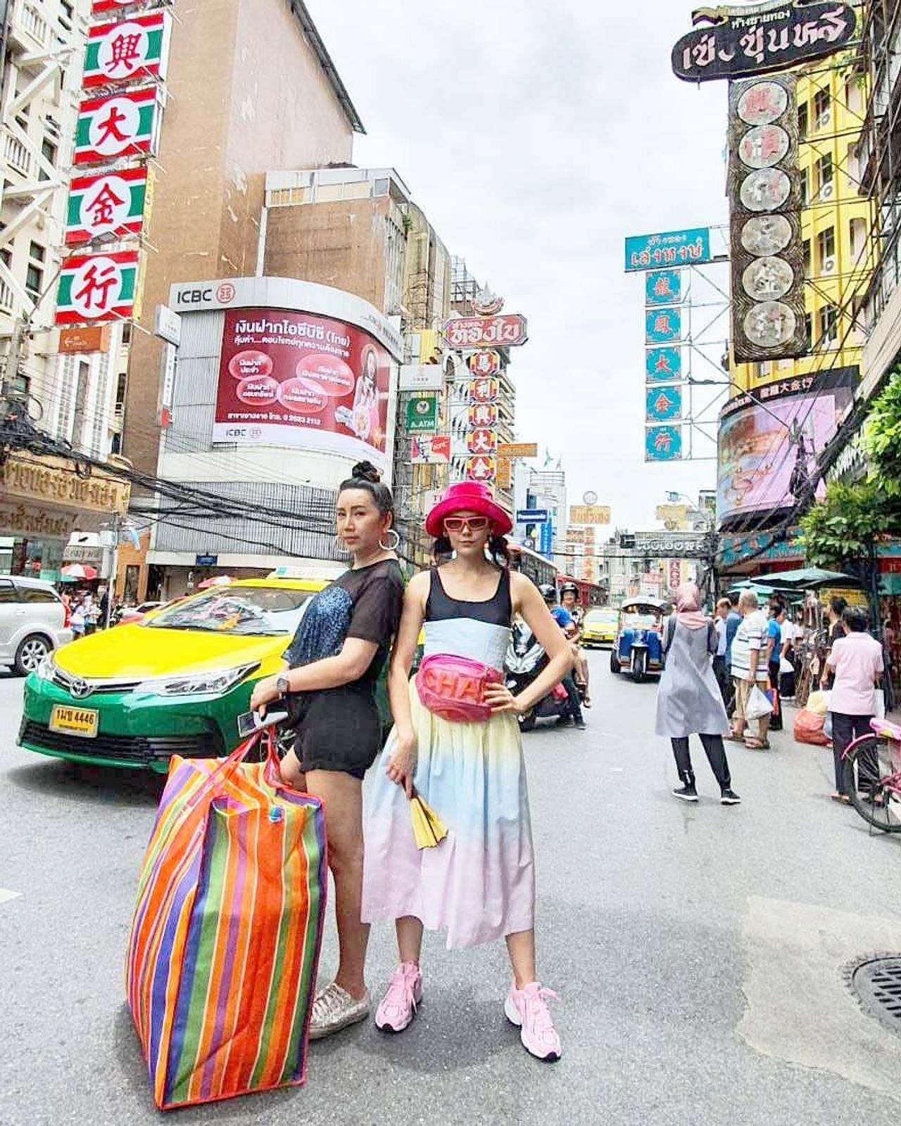 หวานเจี๊ยบ-ชมพู่ ขอบคุณภาพจากไอจี @hwanjeabjeab