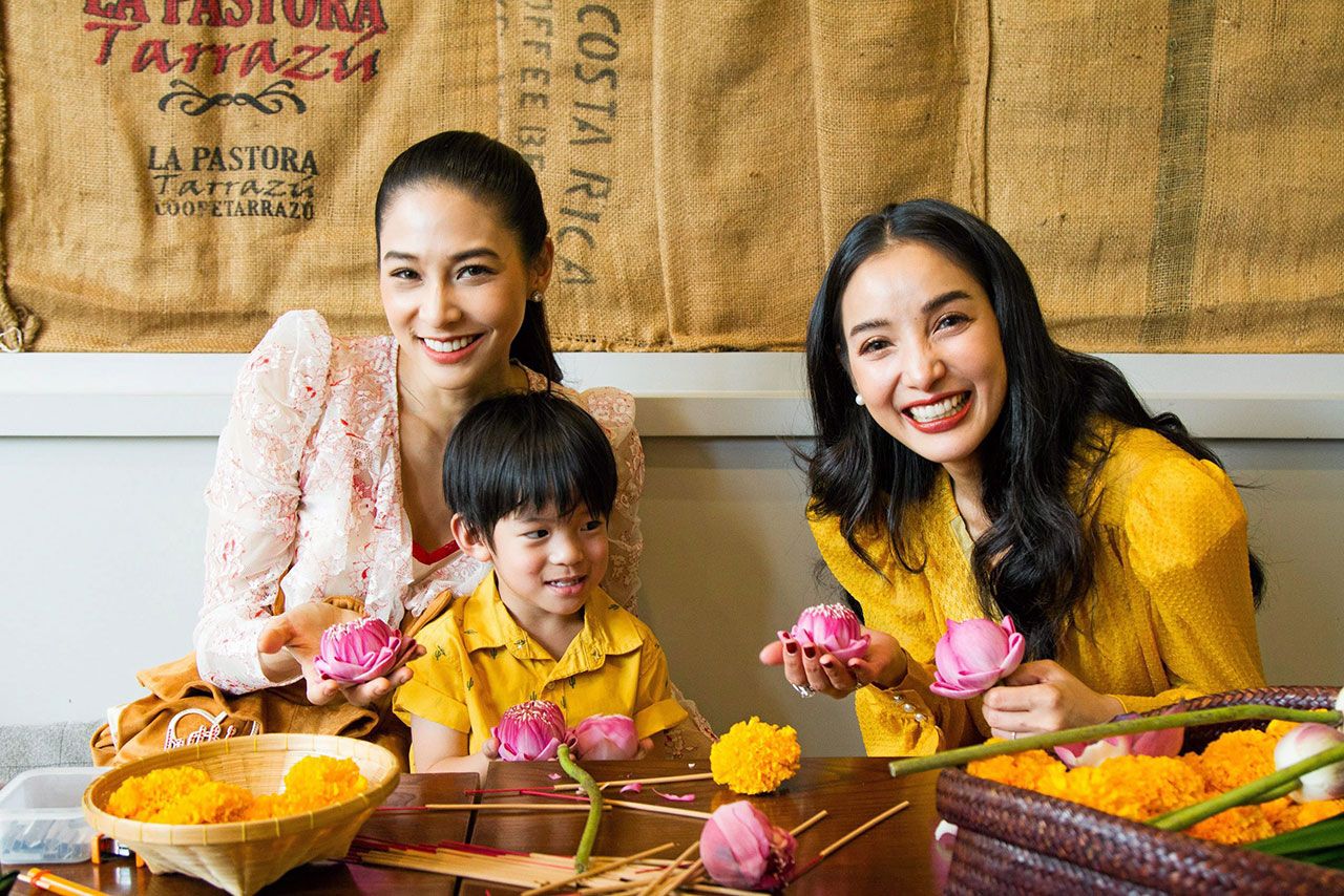 งานฝีมือถนัดมาก แหะๆ.