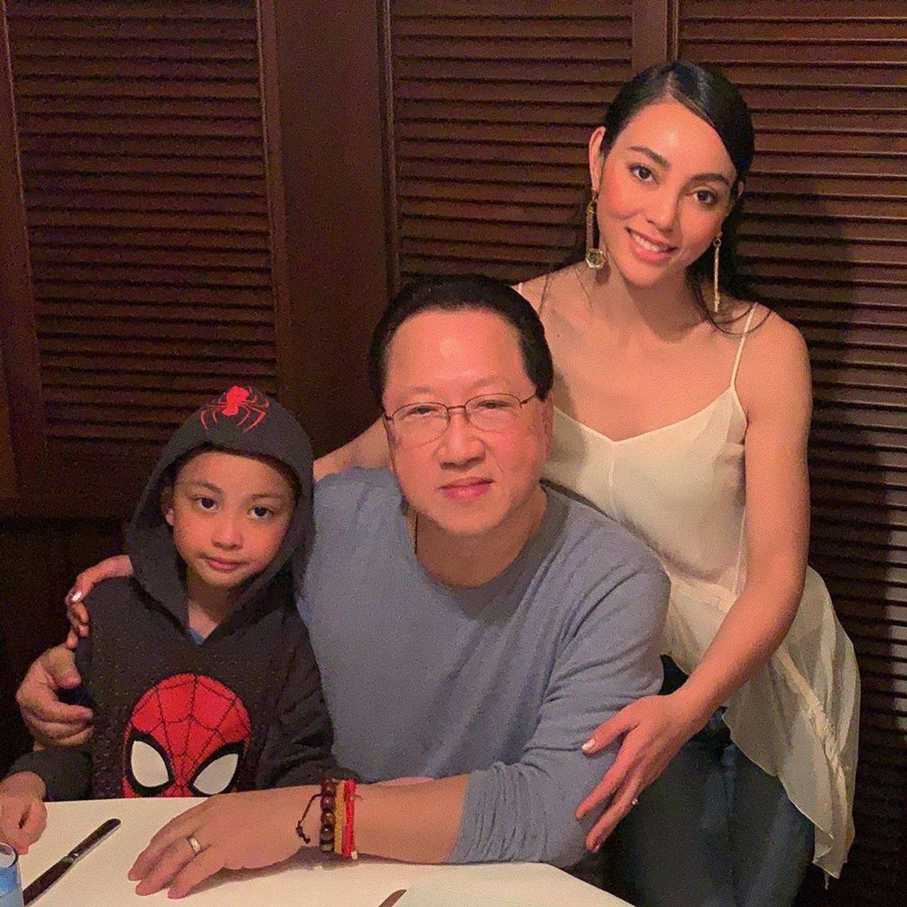 ตั๊ก-เจ้าสัวบุญชัย และน้องข้าวหอม ลูกชาย ขอบคุณภาพจากไอจี @bong_kod_tak