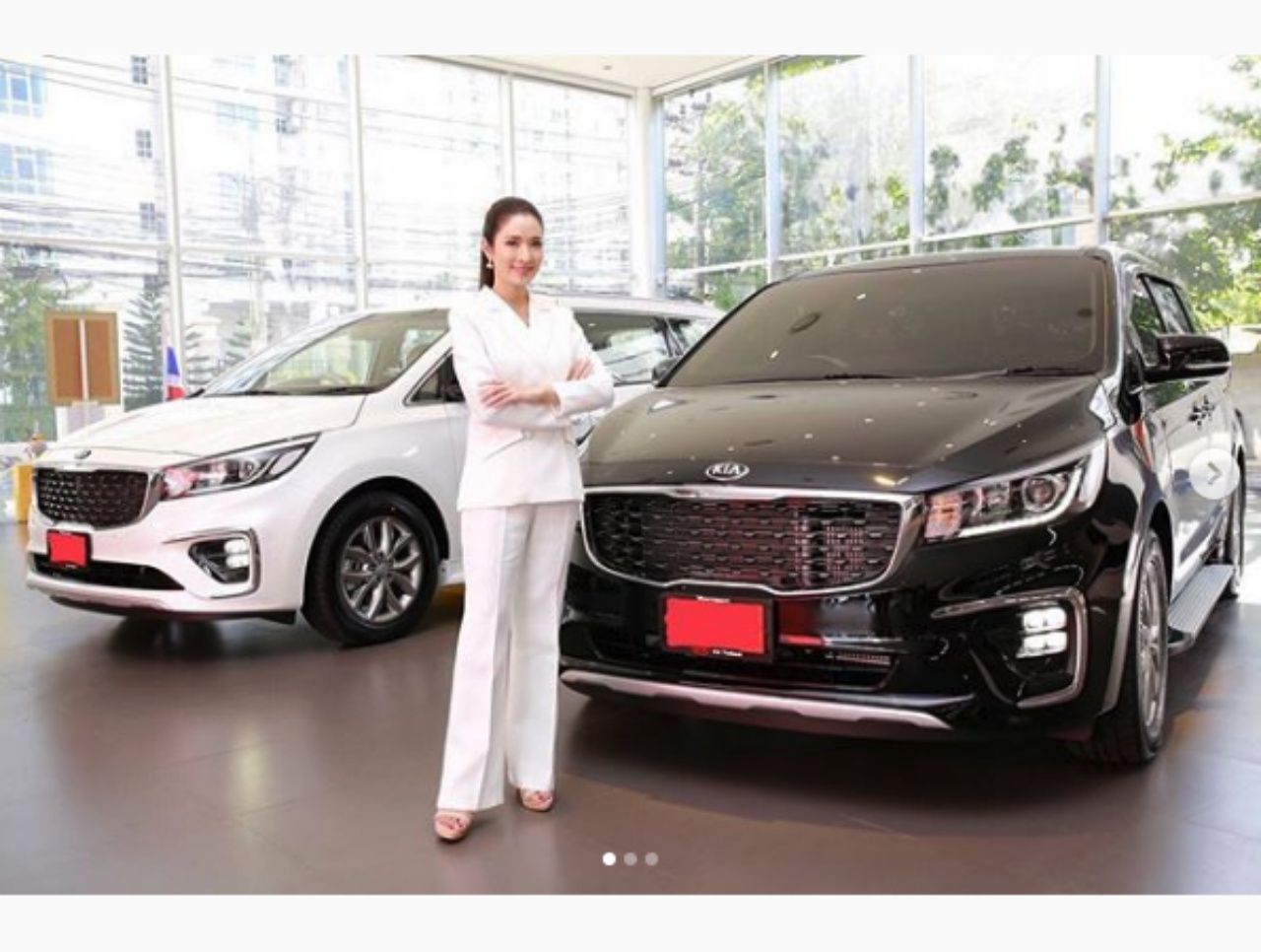 2 คันล่าสุด ที่ แอฟ ทักษอร ซื้อให้น้องปีใหม่ไปโรงเรียน กับให้คุณยายไปหัวหิน