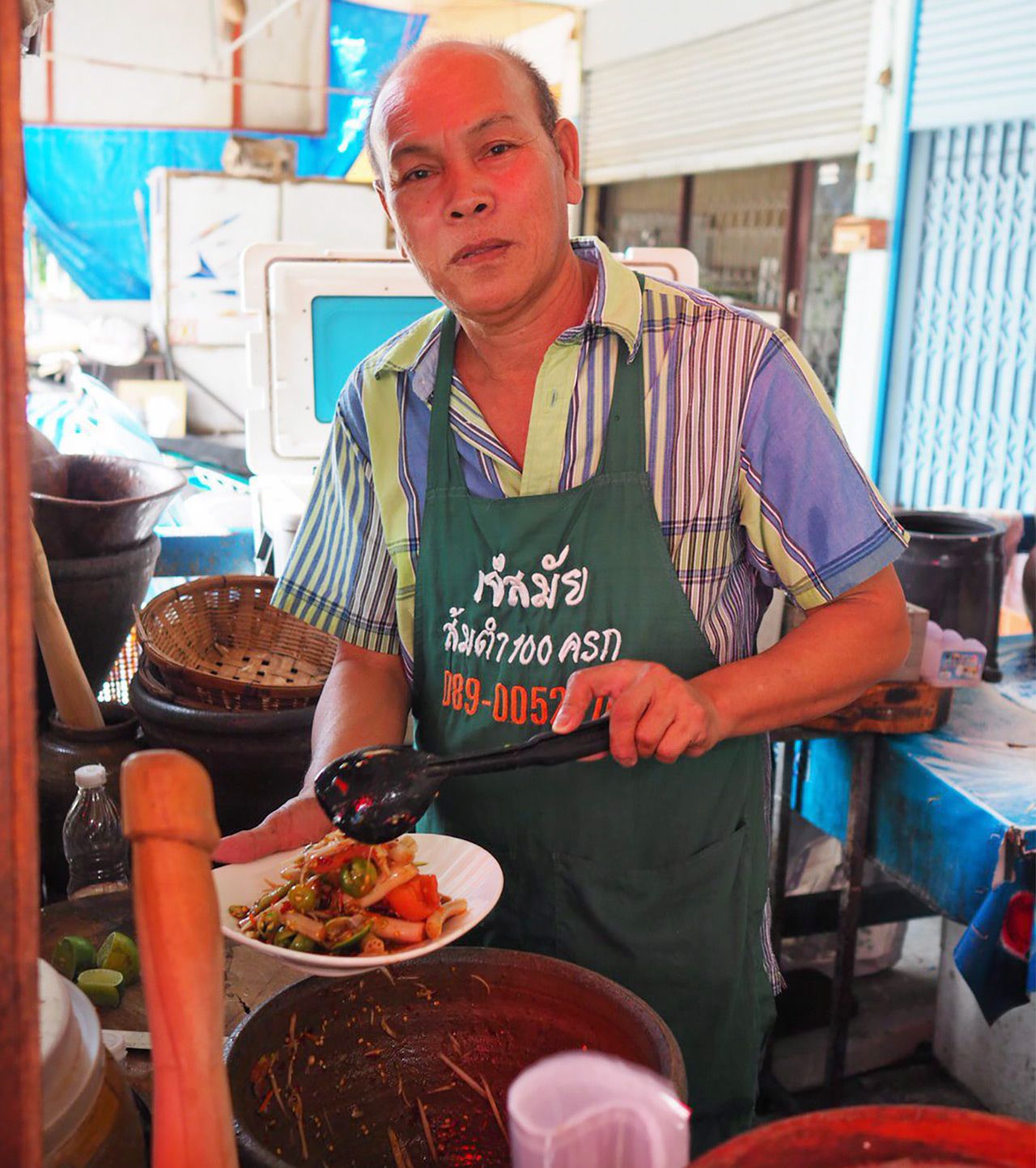 ถ้าจะกิน “ส้มตำ” ขอให้ไว้ใจ...เจ๊สมัย ร้าน “สมัย ส้มตำปากปลาแดก”.