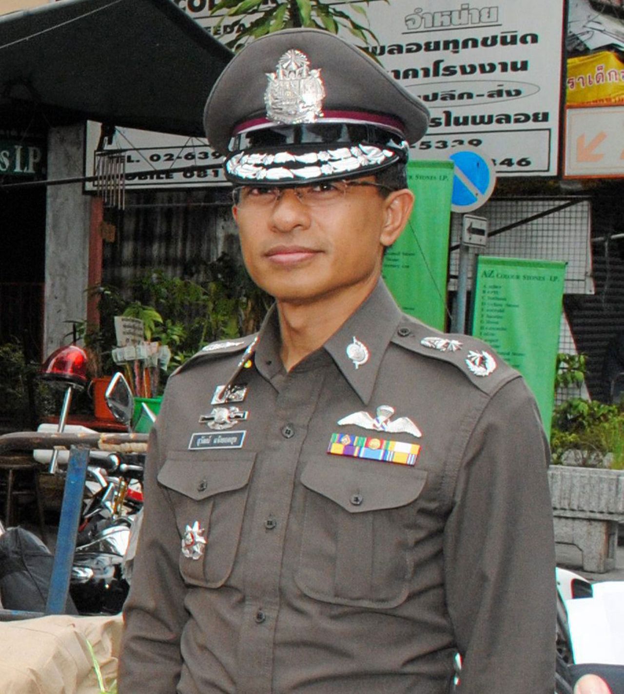 พล.ต.ท.สุวัฒน์ แจ้งยอดสุข