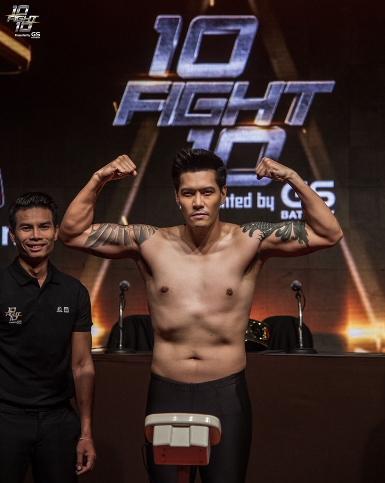 ดิว ภัทรพล ขอบคุณภาพจากเพจ 10Fight10
