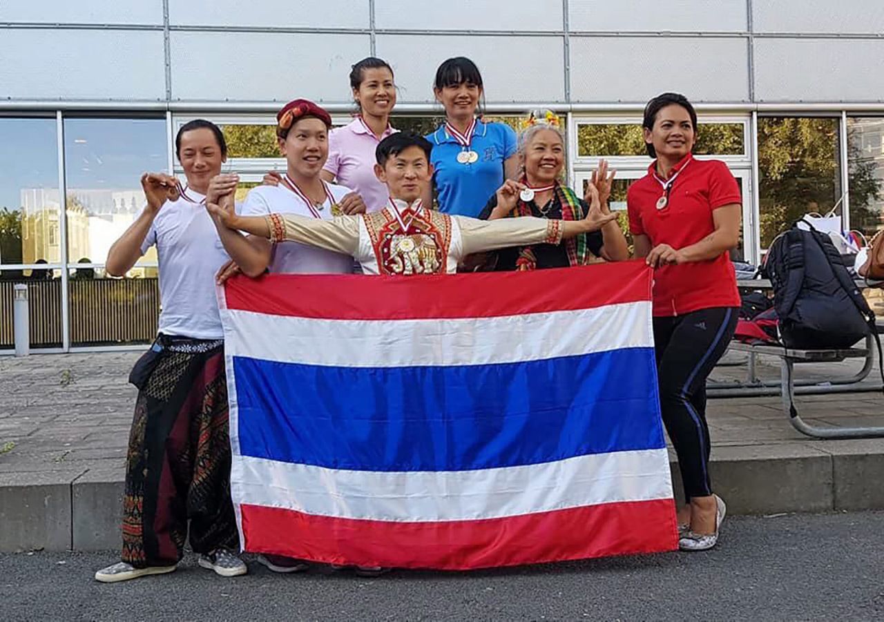 โฉมหน้าคนเก่ง โฉมหน้าของ ทีมนวดไทย จากประเทศต่างๆ ที่คว้ารางวัลเหรียญทอง เหรียญเงิน และเหรียญทองแดง นวดประเภทเอเชีย ในการแข่งขัน นวดชิงแชมป์โลก ที่กรุงโคเปนเฮเกน ประเทศเดนมาร์ก.