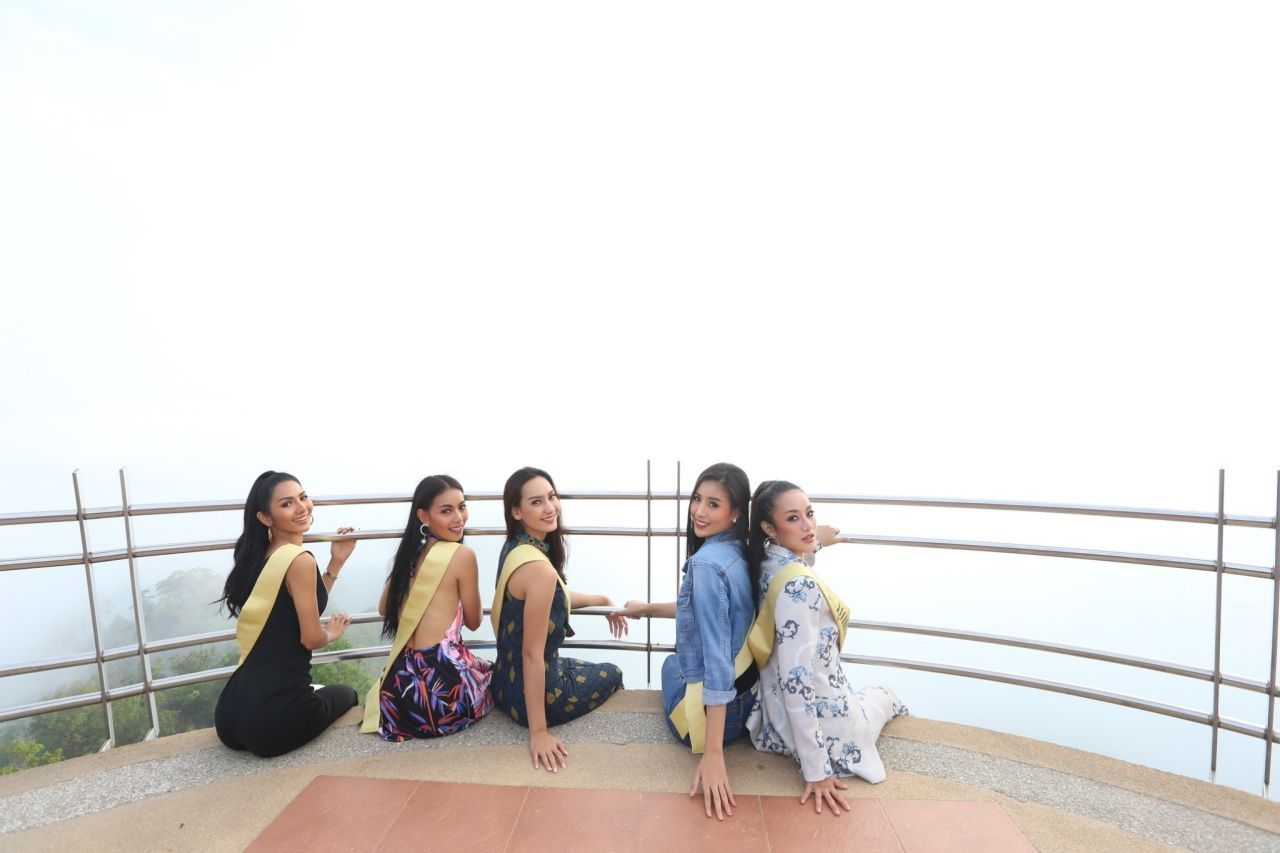 ไทยเที่ยวไทยไปได้ตลอด อีกจุดดูทะเลหมอกสวยสุดๆ บอกไปอวยไปก็เท่านั้น ต้องมาเองเห็นเองดีกว่า ชัวร์สุดสวยสุดที่ ทะเลหมอกอัยเยอร์เวง อ.เบตง จ.ยะลา 