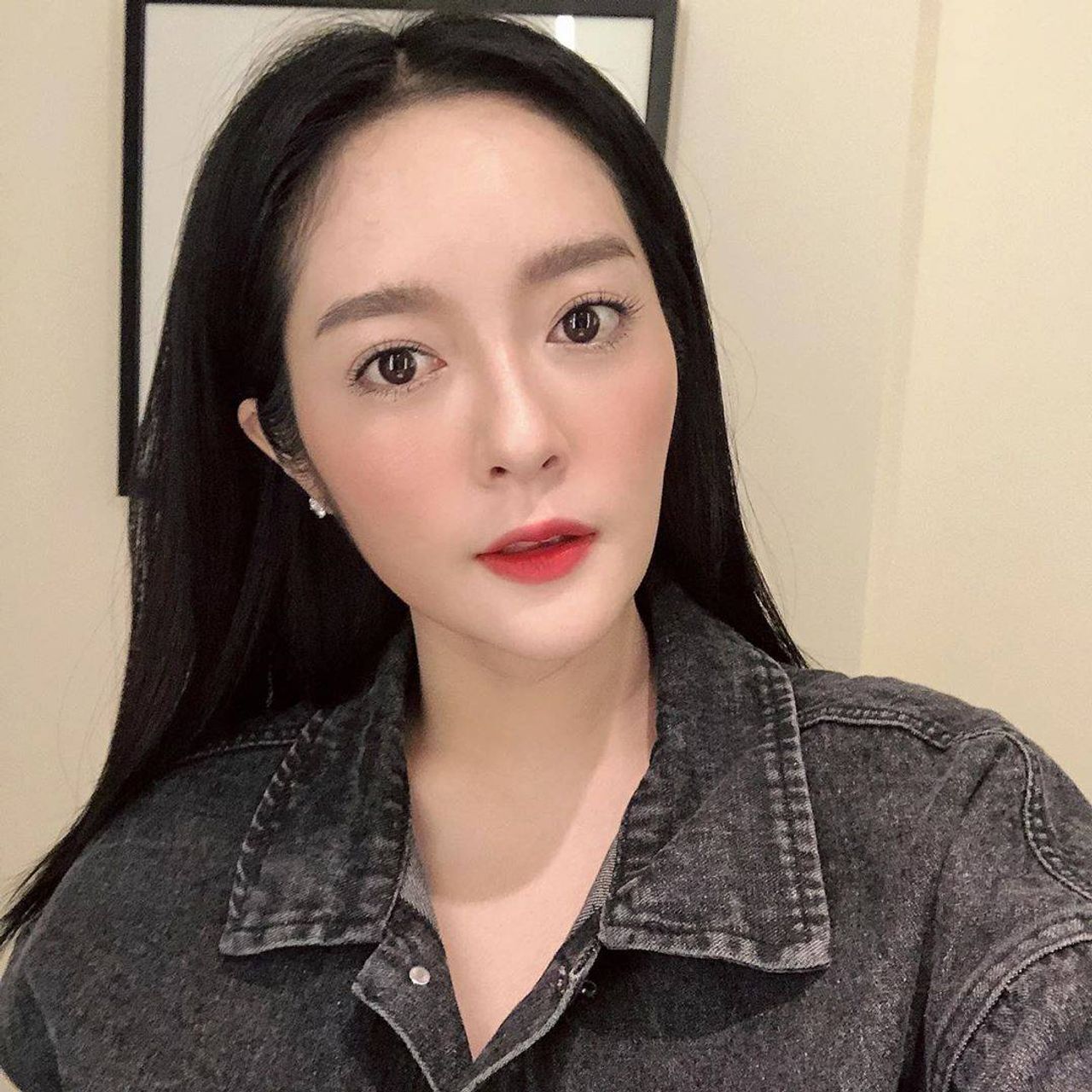 แก้มบุ๋ม ปรียาดา ขอบคุณภาพจากไอจี @kambum