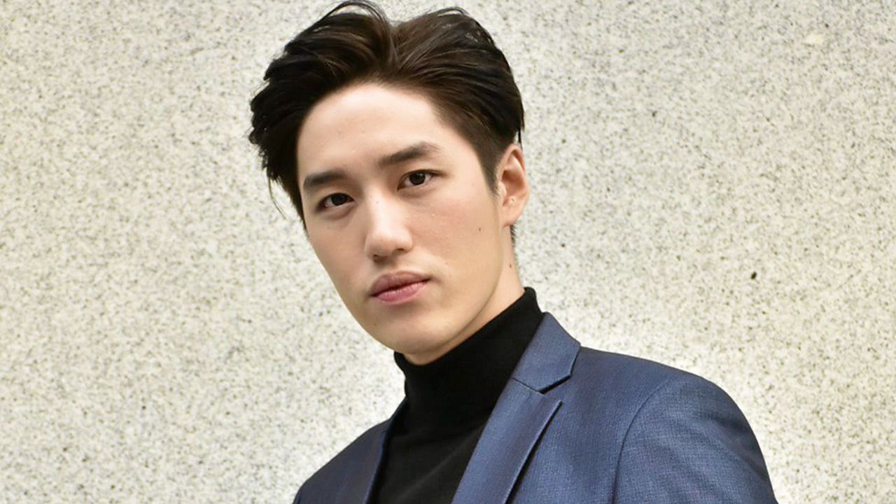 แบรนด์เสื้อผ้าสัญชาติญี่ปุ่น ยูนิโคล่ จัดงาน UNIQLO FALL/WINTER 2019 หนุ่มฮอตอย่าง ต่อ-ธนภพ, พีช-พชร ขอมาอัปเดตเทรนด์ด้วย วันพุธนี้ 15.30 น. ที่ชั้น 1 เซ็นทรัลเวิลด์.