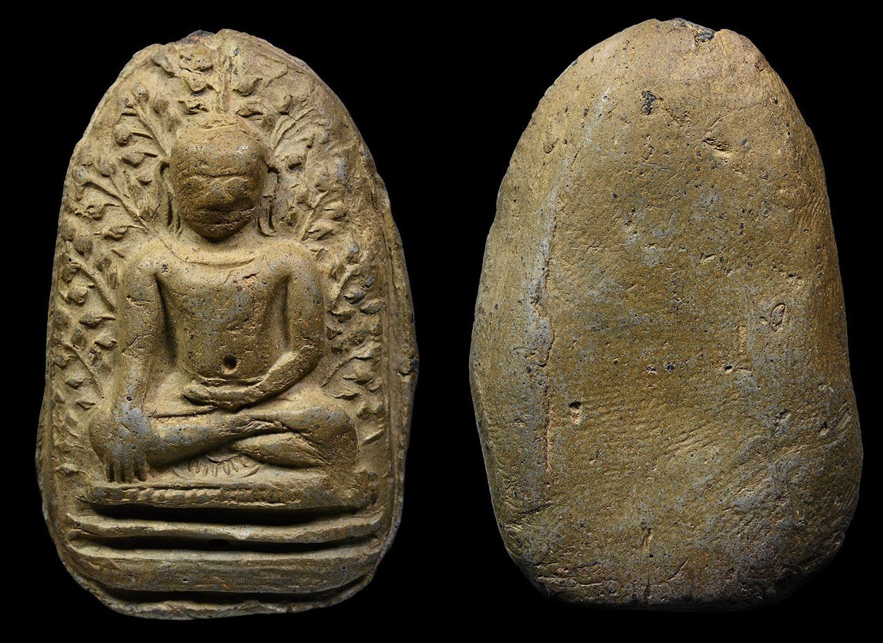 พระเปิม กรุวัดดอนแก้ว ลำพูน ของ จิระเดช สุคนธมาน.