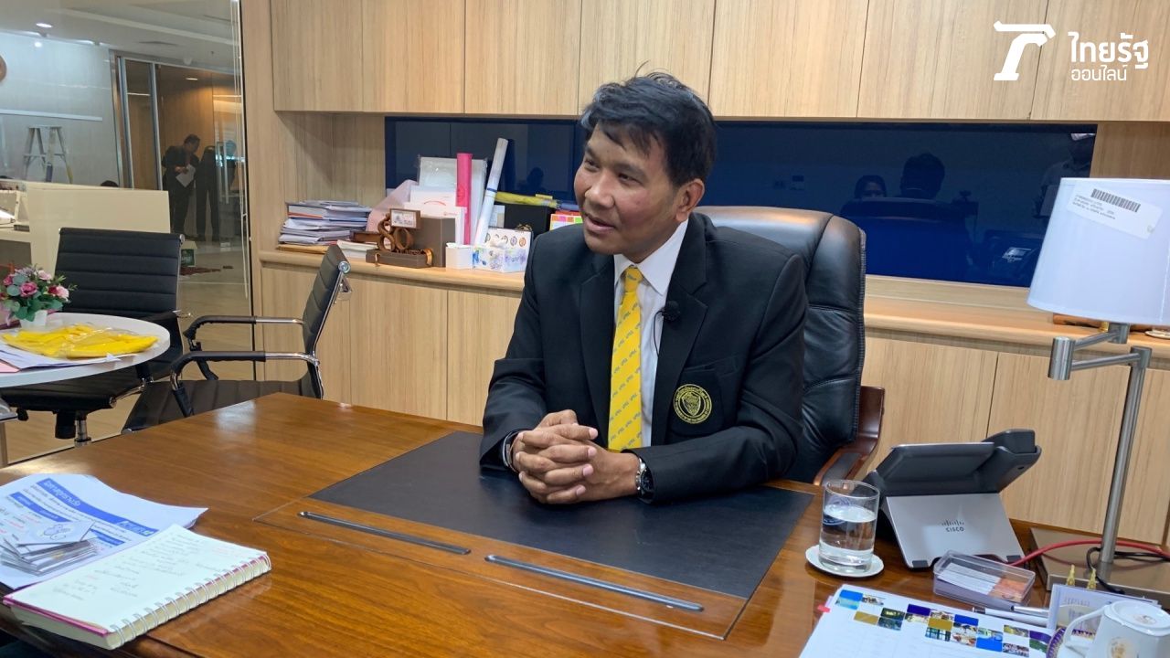 นายธนวรรธน์ พลวิชัย โฆษกคณะกรรมการสลากกินแบ่งรัฐบาล