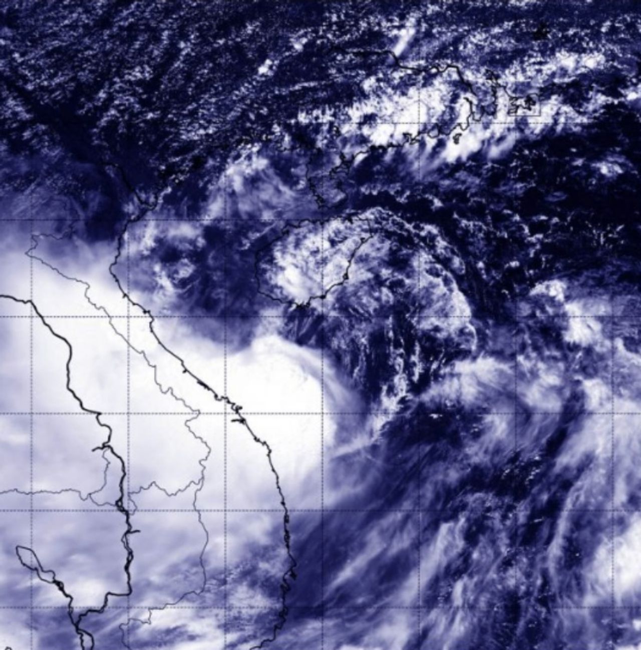 ภาพถ่ายพายุโซนร้อนโพดุล จากดาวเทียม Aqua ของนาซา 