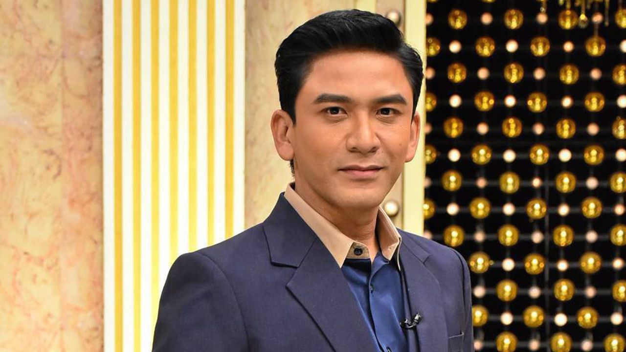 ป๋อ บ่นน้อยใจผู้จัด อ้อม ใน “3 แซบ” ไม่มีฉากเปิดตัวสวยๆเลย ผู้จัด “ด้ายแดง” เลยบอกงบหมดไปกับค่ารถที่เข้าฉาก...มิน่าละเปิดตัวพระเอก เลยดูแพงมากๆๆ แพงที่รถนะจ๊ะเฮียยยย อิอิ.