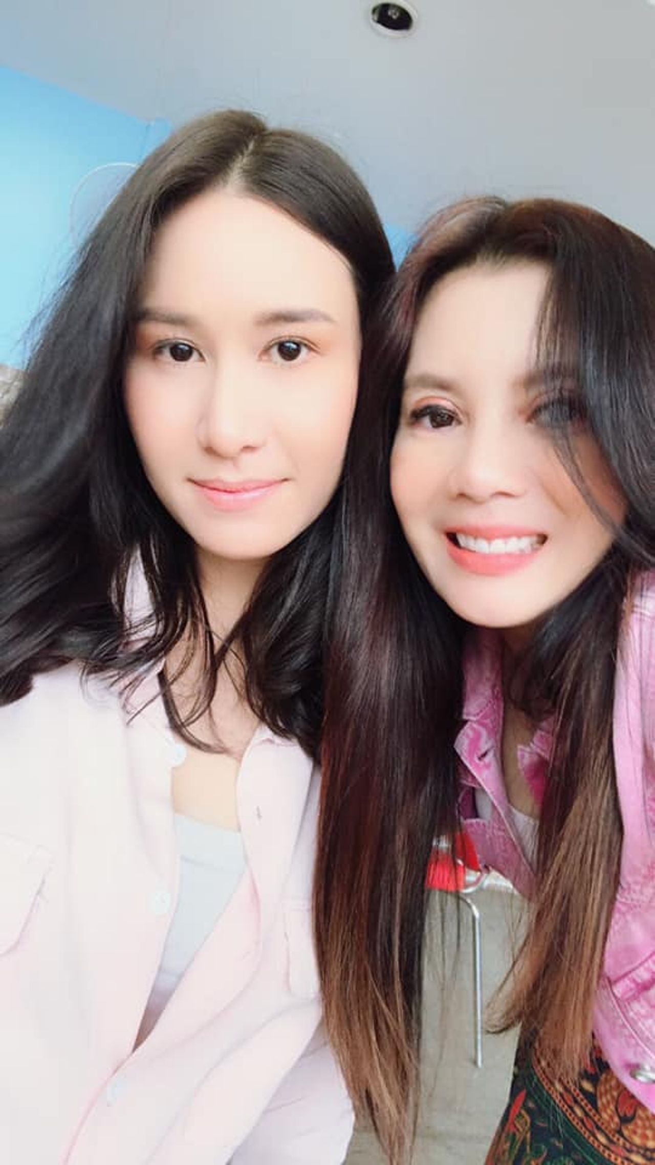 กานต์-แซนวิช ขอบคุณภาพจากแฟนเพจ Wiphakorn Karn