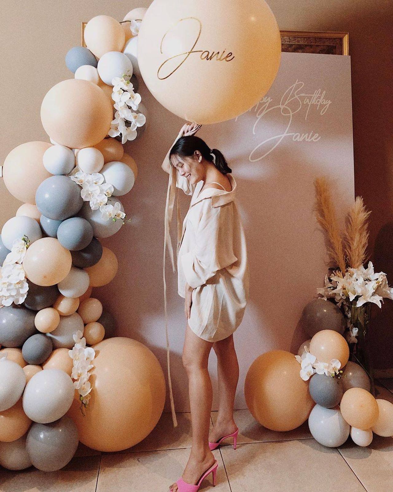 ขอบคุณภาพจากไอจี @janienineeleven