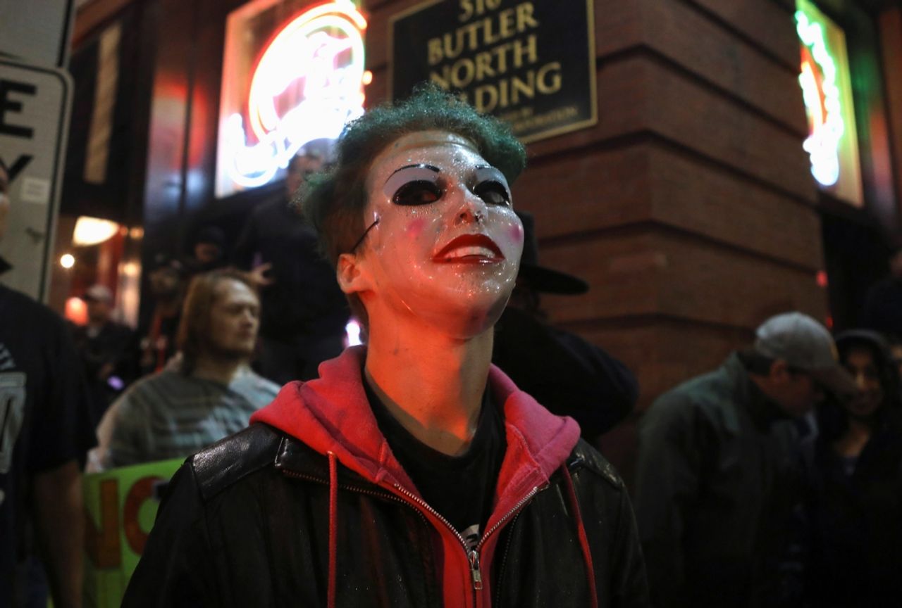 จัดไม่ค่อยเต็ม แต่ก็ให้ผ่าน!