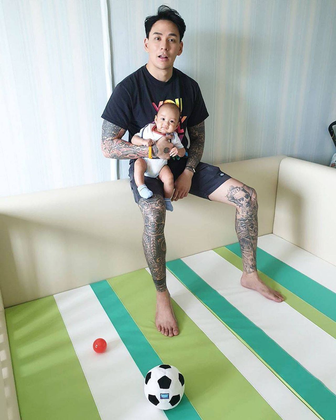 แทค ภรัณยู และน้องภารัน ขอบคุณภาพจากไอจี @tack_pharunyoo