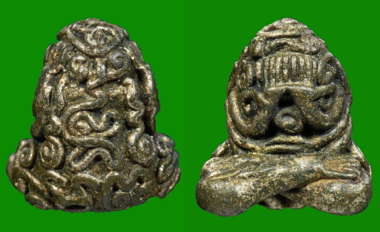 พระปิดตามหายันต์ พิมพ์เศียรบาตร พระครูทับ วัดทอง ของ เปี้ย ท่าพระจันทร์.