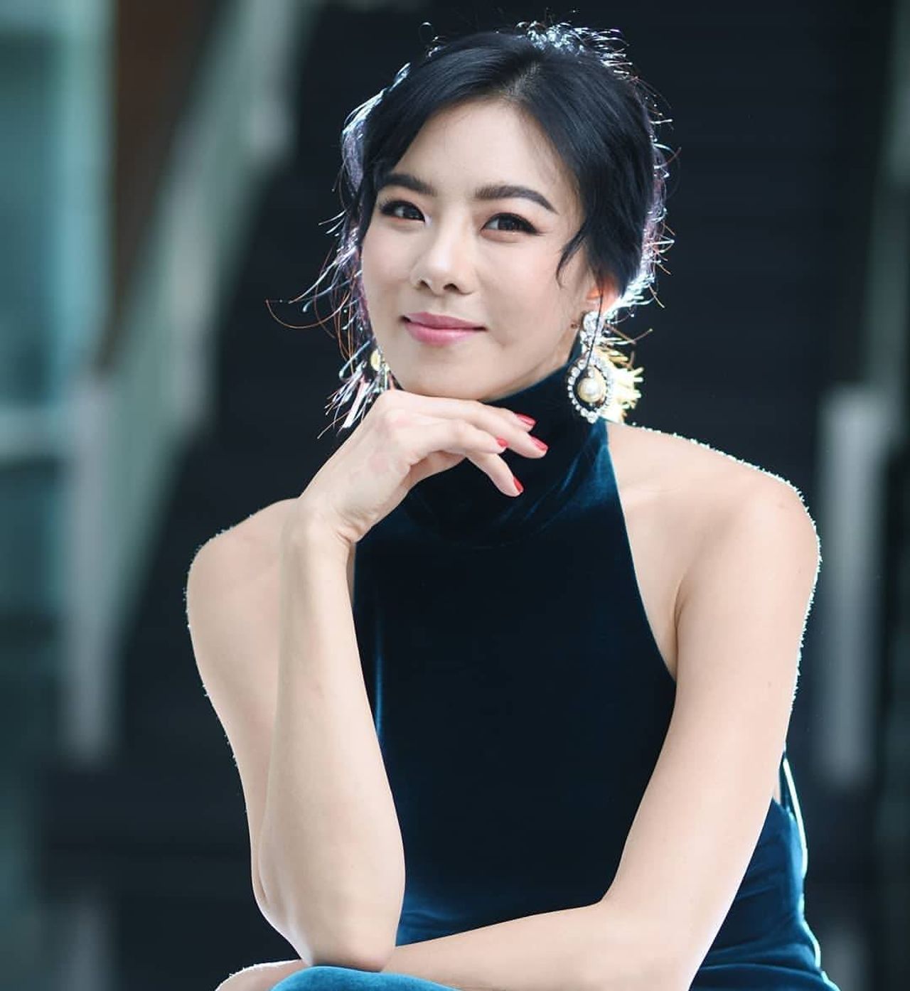 คริส หอวัง ขอบคุณภาพจากไอจี @crishorwang