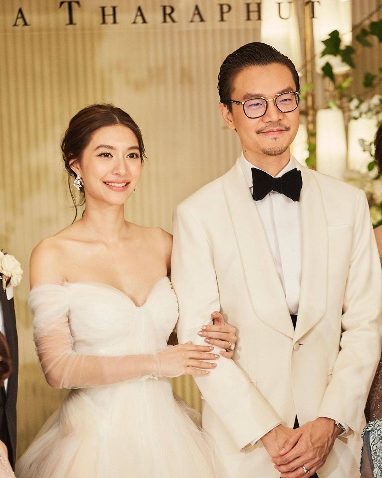 มิว-เซนต์ ขอบคุณภาพจากไอจี @ellethailandofficial