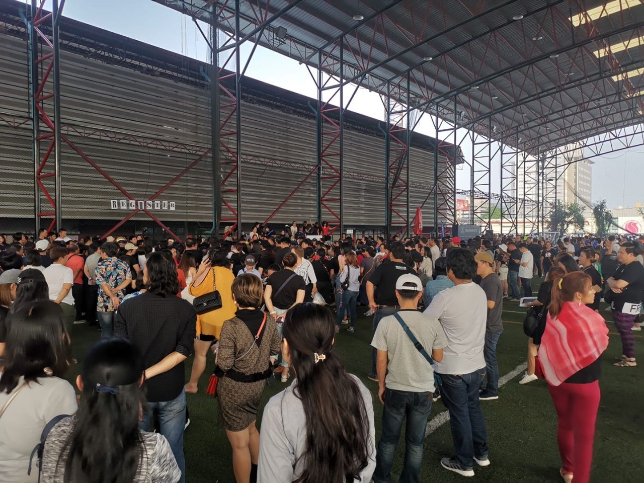 ภาพประกอบจากเฟซบุ๊ก Theerapong Nick