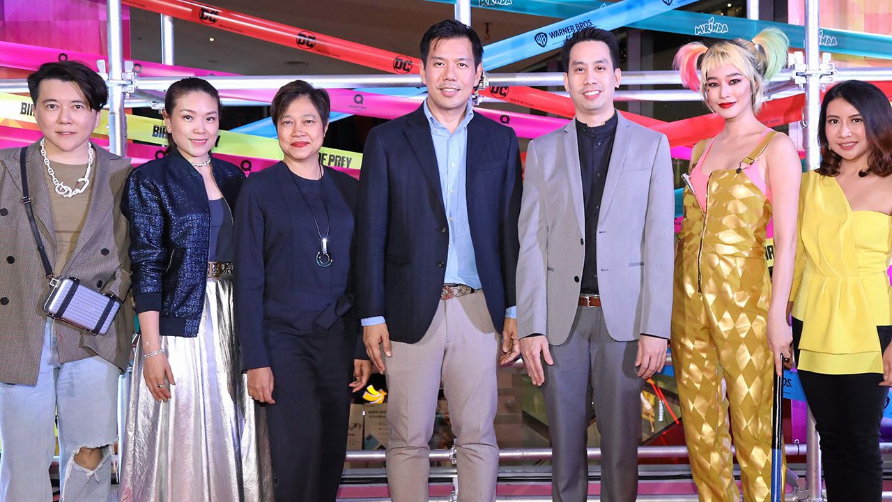 ดูหนัง นรุตม์ เจียรสนอง และ ดรงค์ ถนอมวงศ์ จัดงาน “Thailand Gala Premiere Birds of Prey” พร้อมชมภาพยนตร์แอ็กชันสุดมันส์ โดยมี ไพพรรณ หลักแหลม, วริฏฐิสา ลิ้มธรรมมหิศร, วสุ สกุลอนันต์ และ สรัญทร เตชะไพบูลย์ มาร่วมชมด้วย ที่ควอเทียร์ ซีเนอาร์ต วันก่อน.