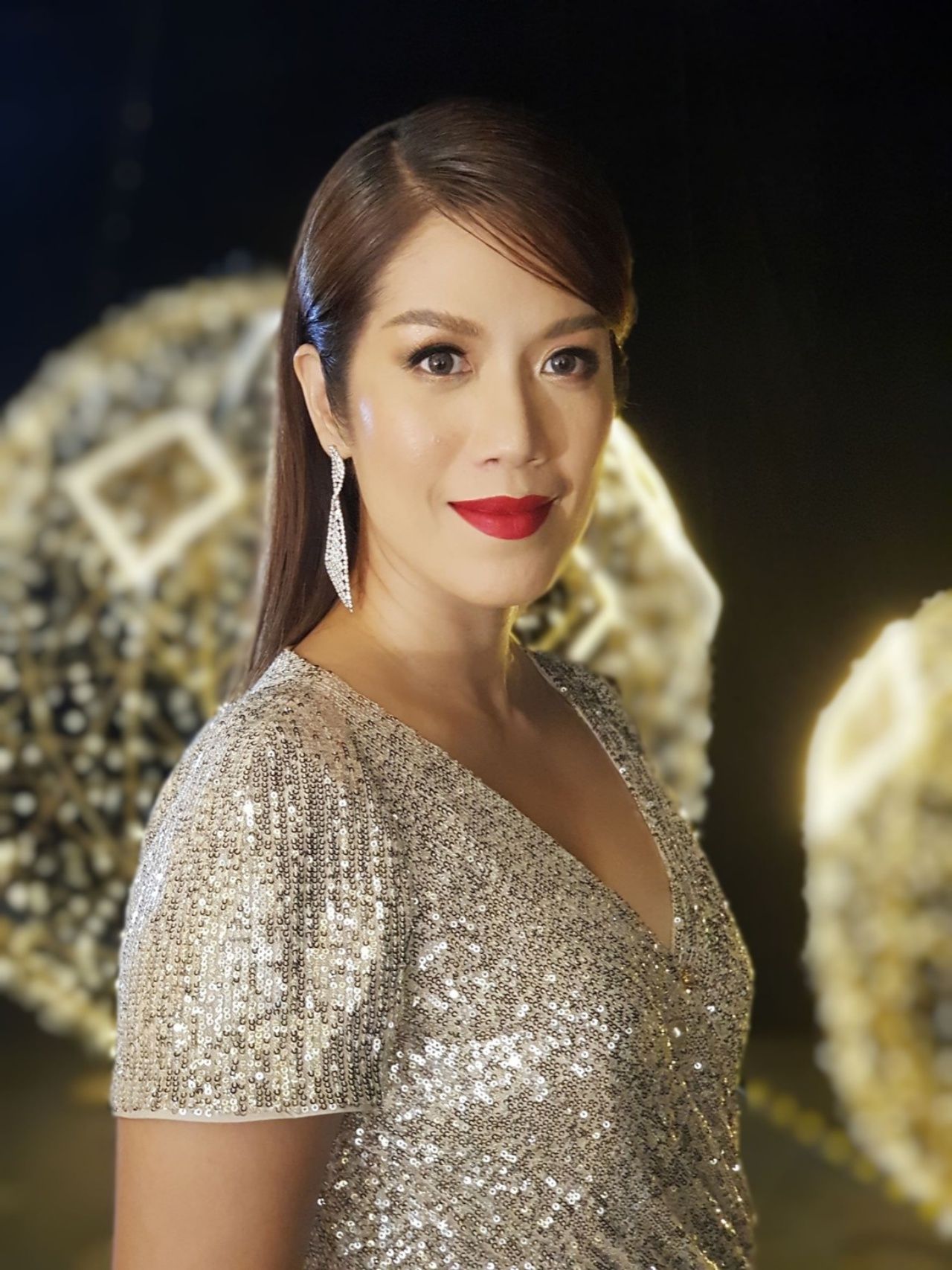 ธีรนัยน์ ณ หนองคาย 