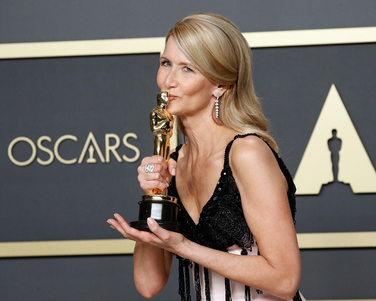 ลอร่า เดิร์น