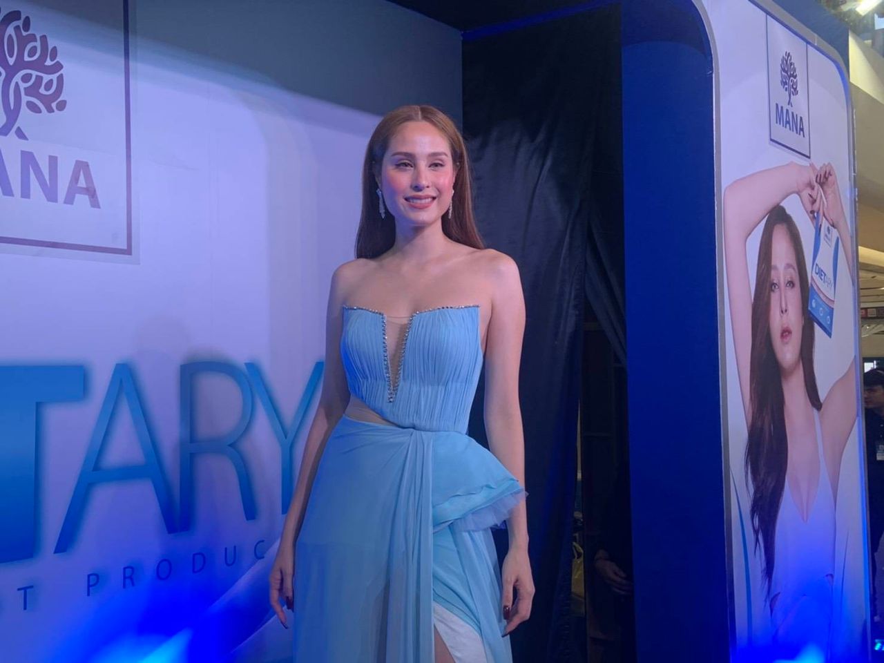 ขวัญ อุษามณี